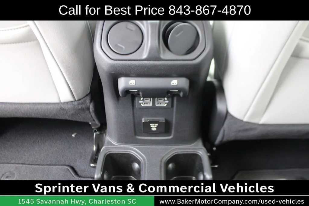 Used 2021 Black Clearcoat Jeep Overland image 26