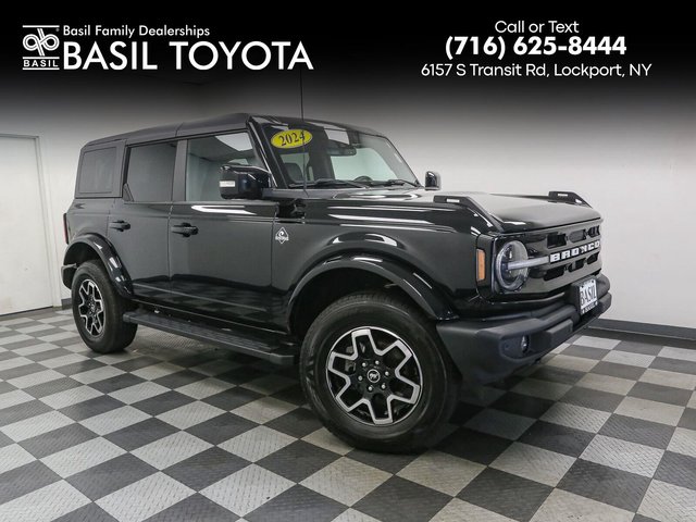 2024 Ford Bronco Outer Banks