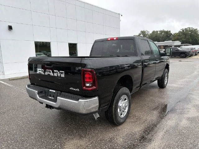 New 2027 Diamond Black Crystal Pearl-Coat Exterior Paint RAM Tradesman image 4