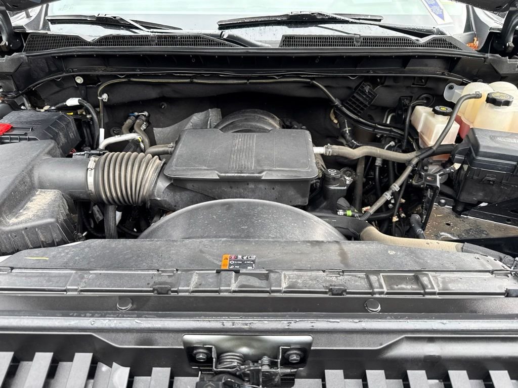Used 2024 Silver GMC Denali image 12