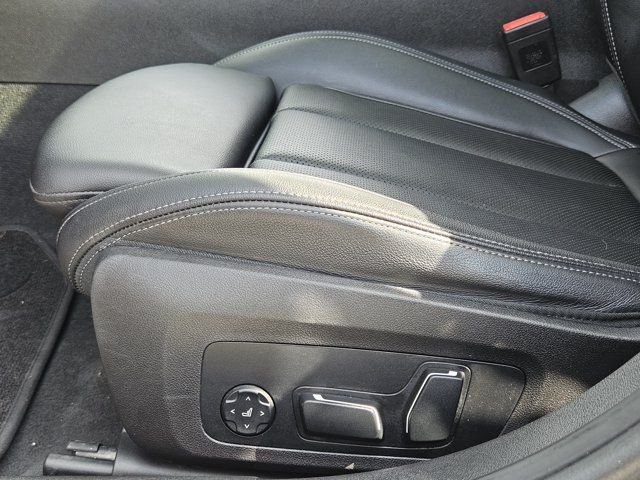 Used 2024 Gray BMW 330i image 21