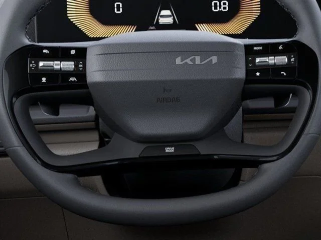 New 2027 Ivory Silver Kia EX image 22