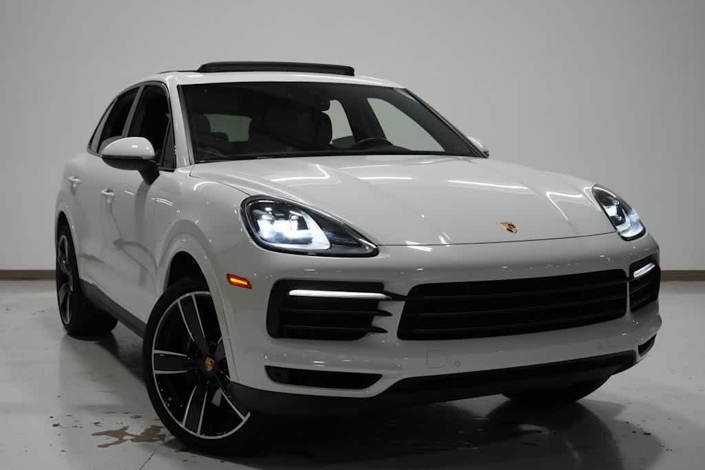 2023 Porsche Cayenne Base