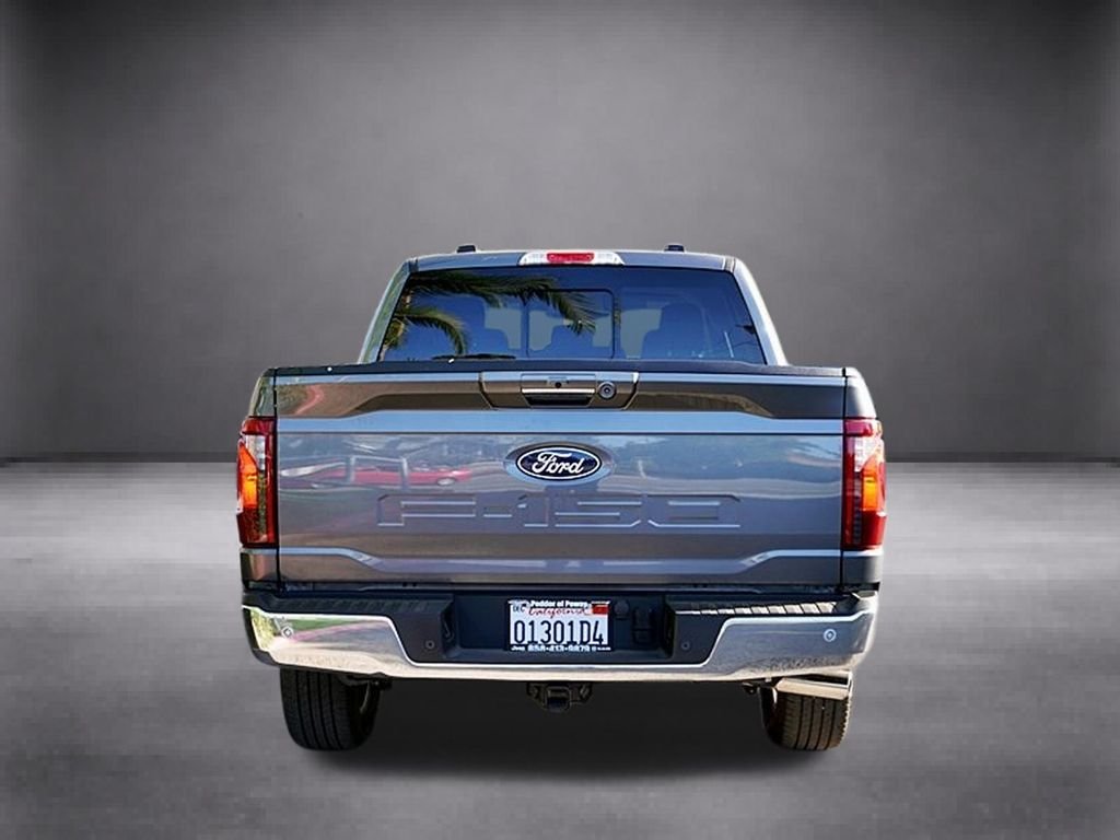 Used 2024 Gray Ford XLT image 5