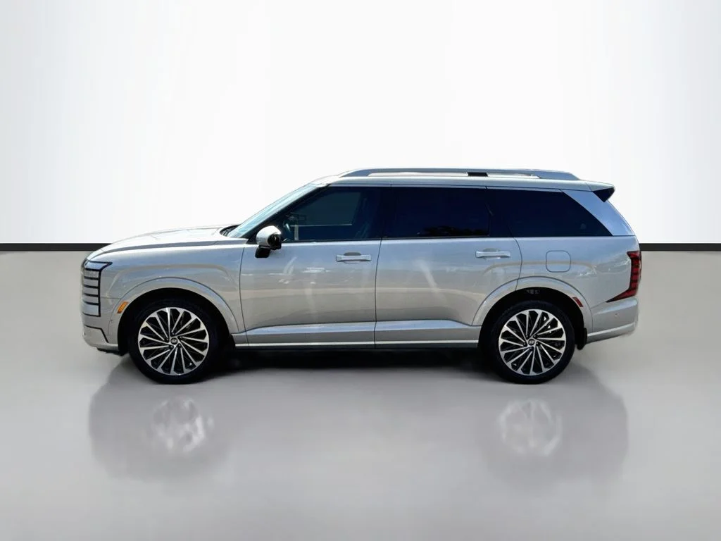 Used 2026 Silver Metallic Hyundai Calligraphy image 4