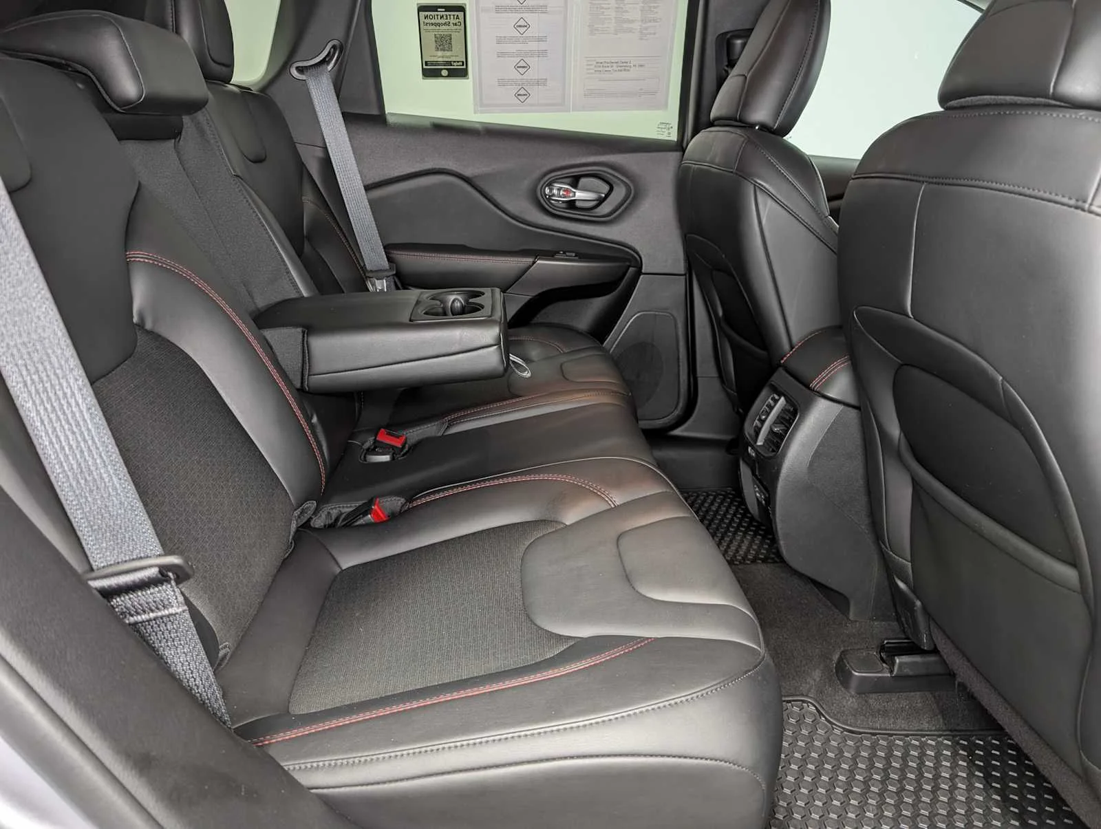 Used 2021 Billet Silver Metallic Clearcoat Jeep Trailhawk image 41