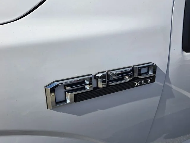 Used 2020  Ford XLT image 11