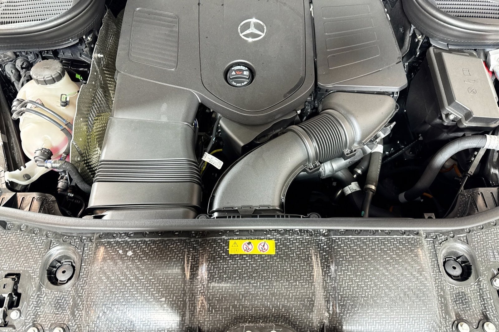 New 2026 Obsidian Black Metallic Mercedes-Benz GLE 350 image 28