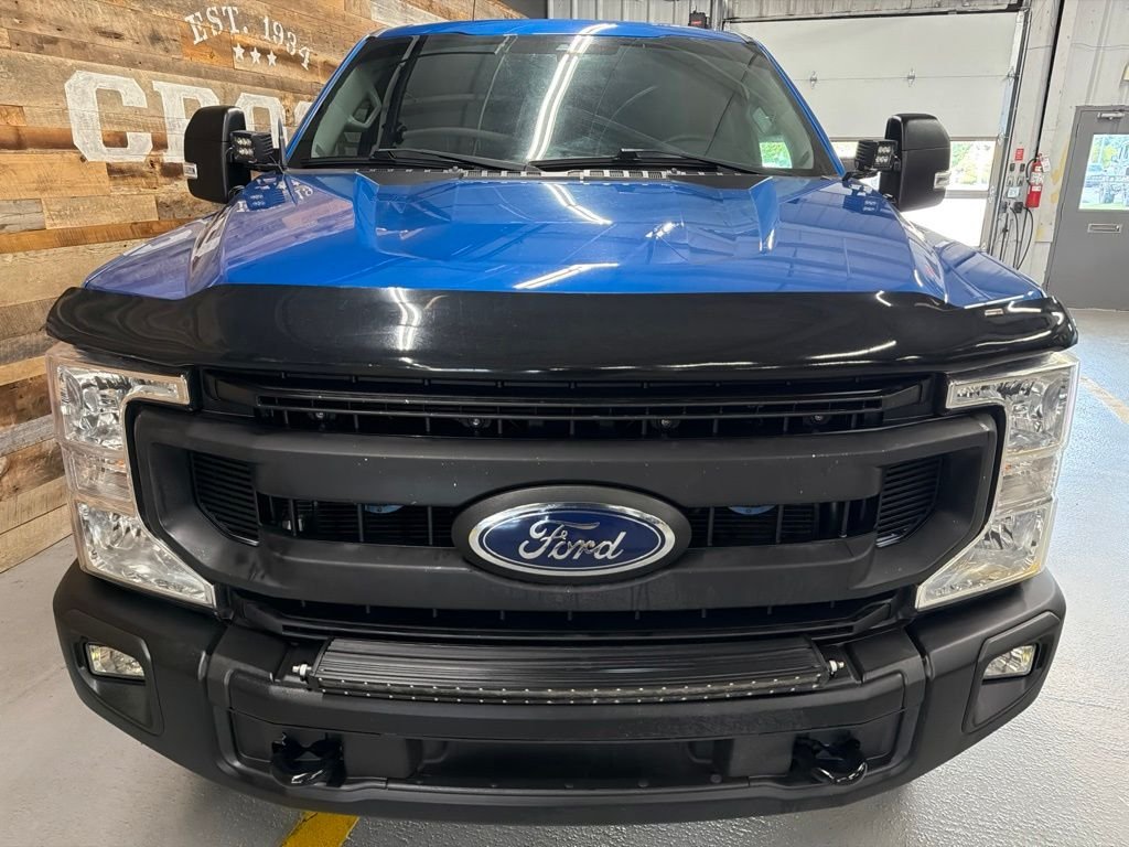 Used 2020 Blue Metallic Ford XLT image 8