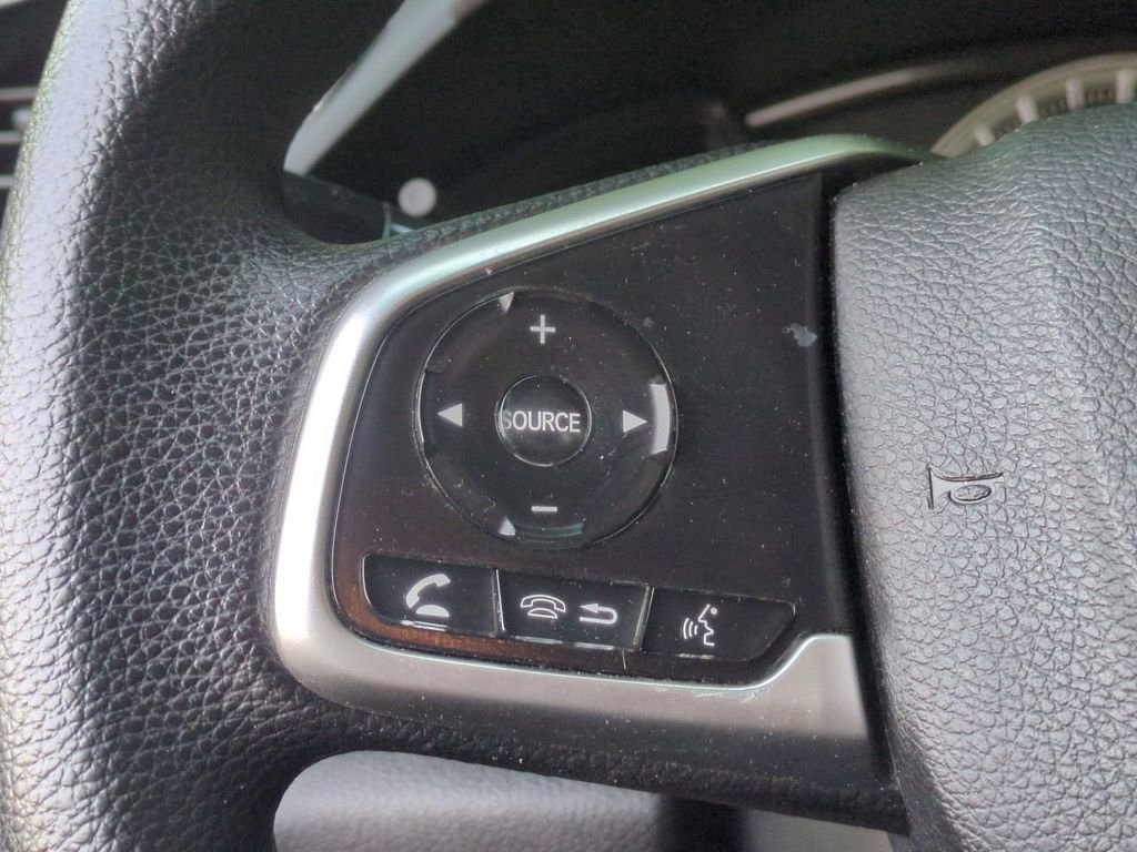 Used 2016 Silver Honda LX image 15