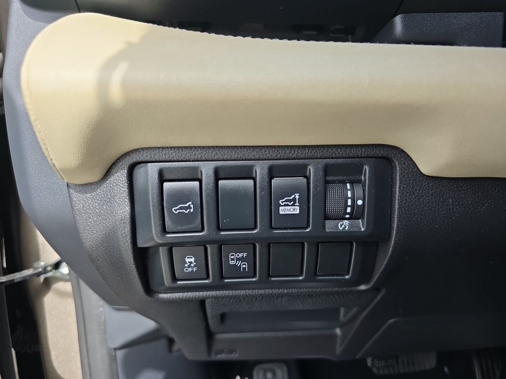 Used 2019 Gray Subaru Limited image 30