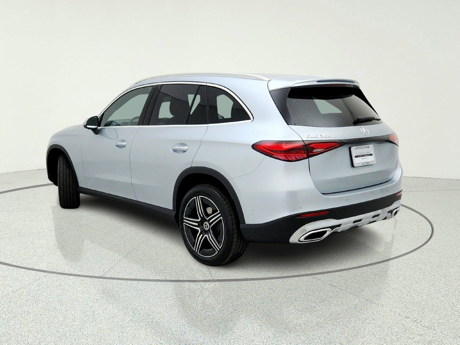 New 2026 Cirrus Silver Metallic Mercedes-Benz GLC 300 SUV image 33