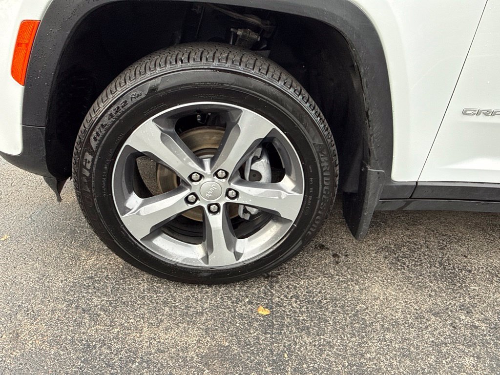 Used 2026 White Jeep Limited image 11