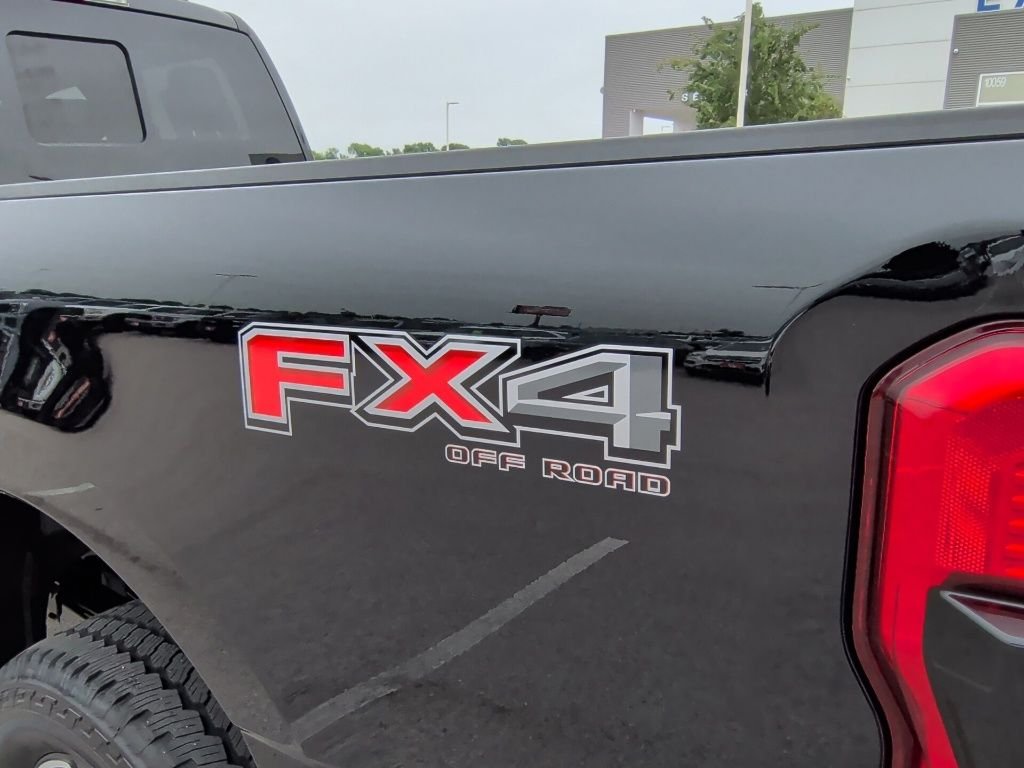 New 2026 Agate Black Metallic Ford F-250® Platinum® image 42