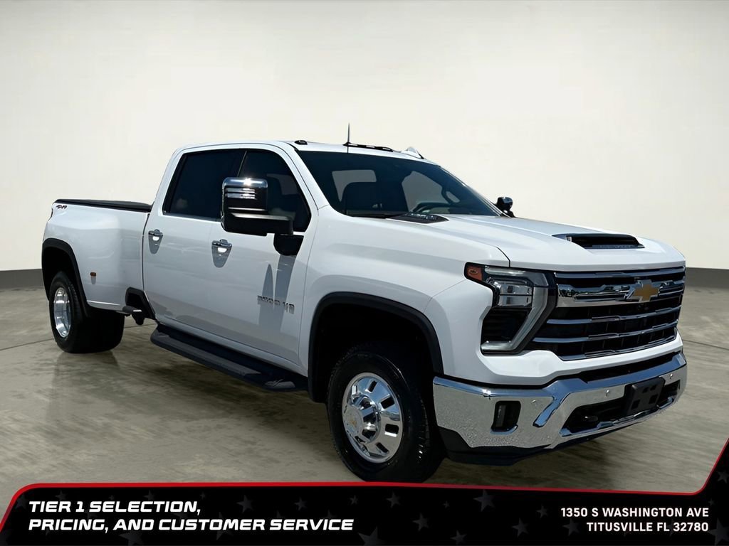 2025 Chevrolet Silverado 3500HD LTZ - Photo 9