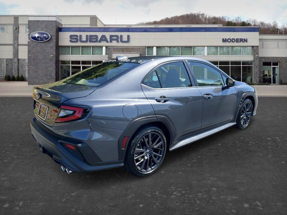 New 2026 MAGNETITE GRAY METALLIC Subaru Base image 5