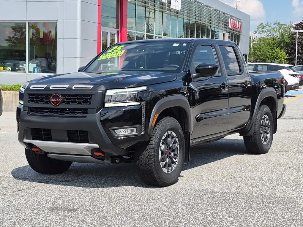 2025 Nissan Frontier