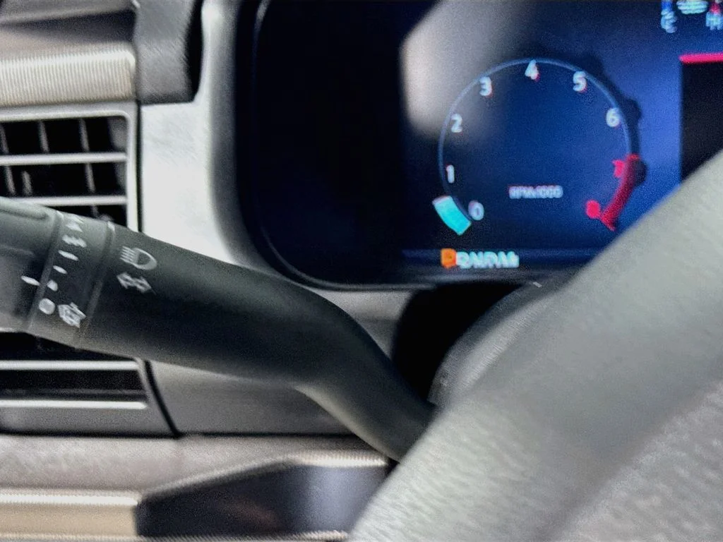 Used 2026 Avalanche Ford Lariat image 14