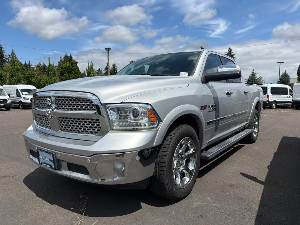 2016 RAM 1500 Laramie 4x4 Crew Cab 5'7's photo