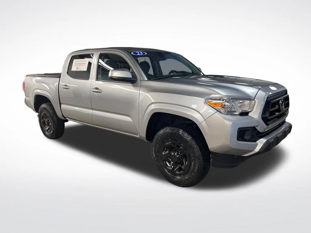 Used 2023 Silver Toyota SR image 7