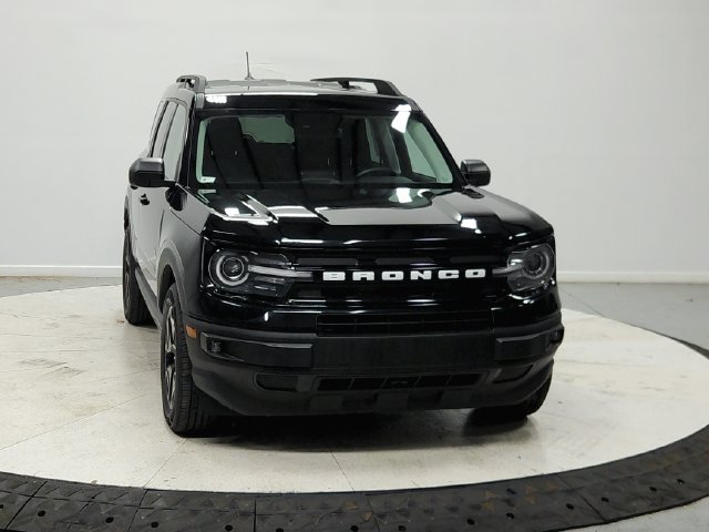 Used 2021 Black Ford Outer Banks image 3