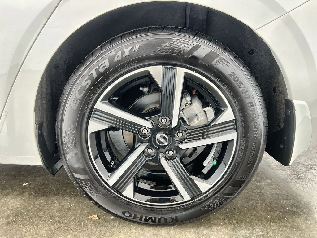 Certified Used 2024 White Nissan SV image 18