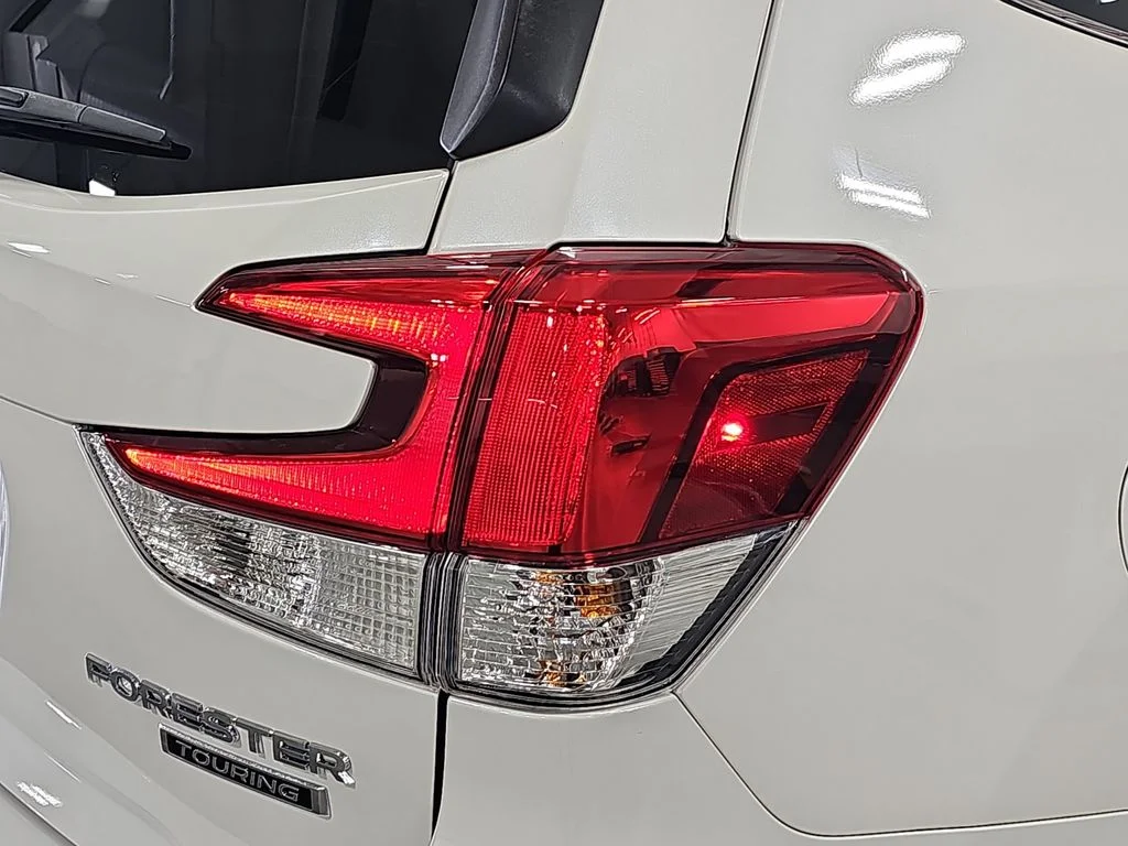 Used 2023 White Subaru Touring image 35