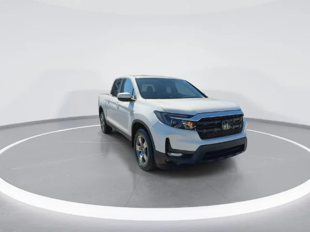 Used 2024  Honda RTL image 2