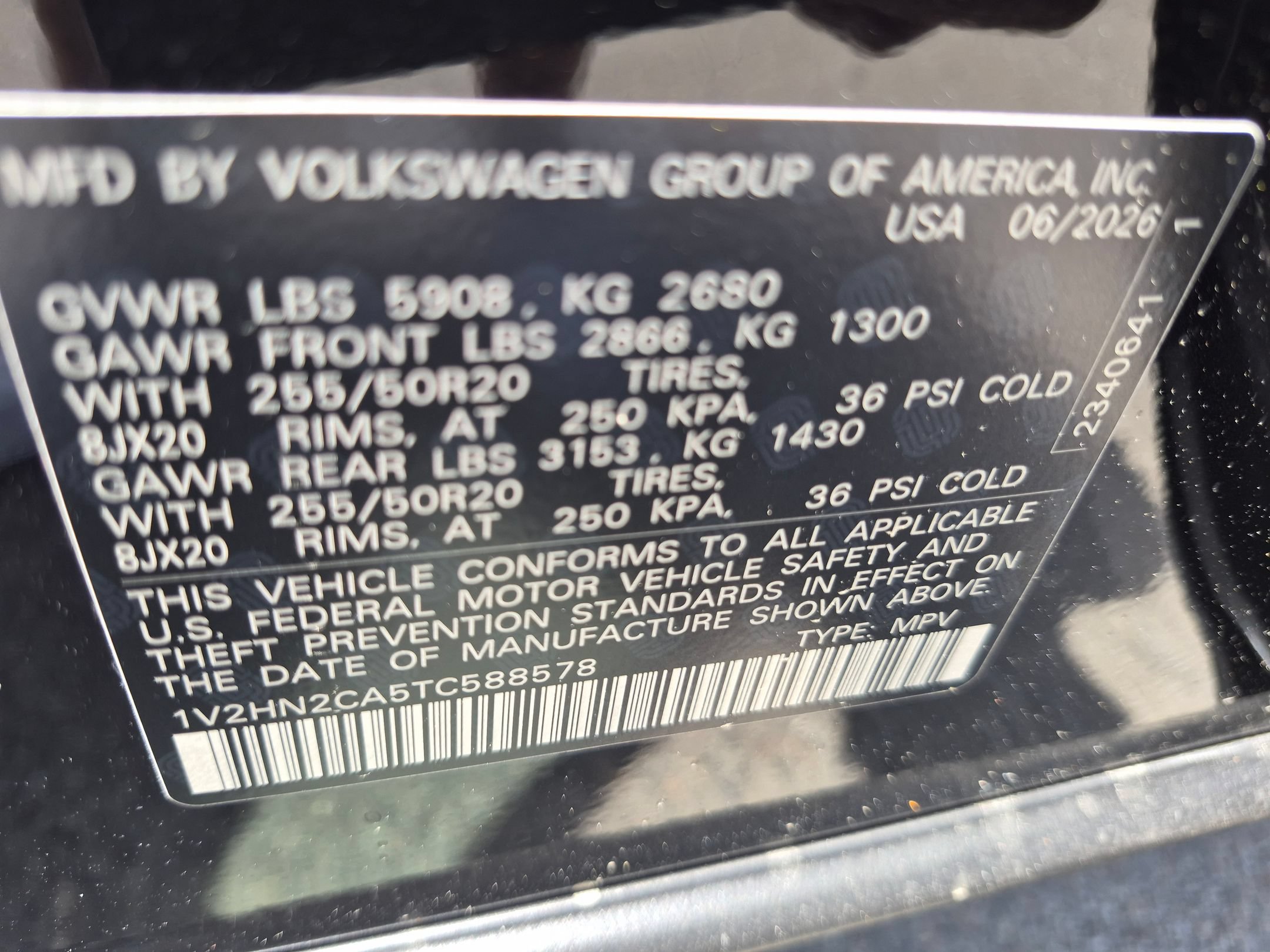 New 2026 Deep Black Pearl Volkswagen 2.0T SE w/Technology image 31