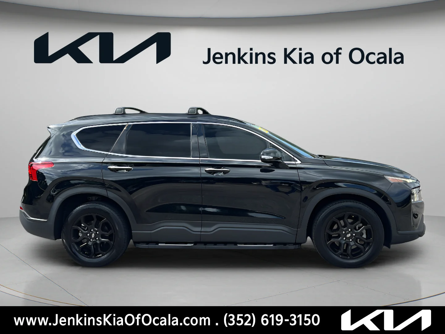 Used 2022 Twilight Black Hyundai XRT image 2