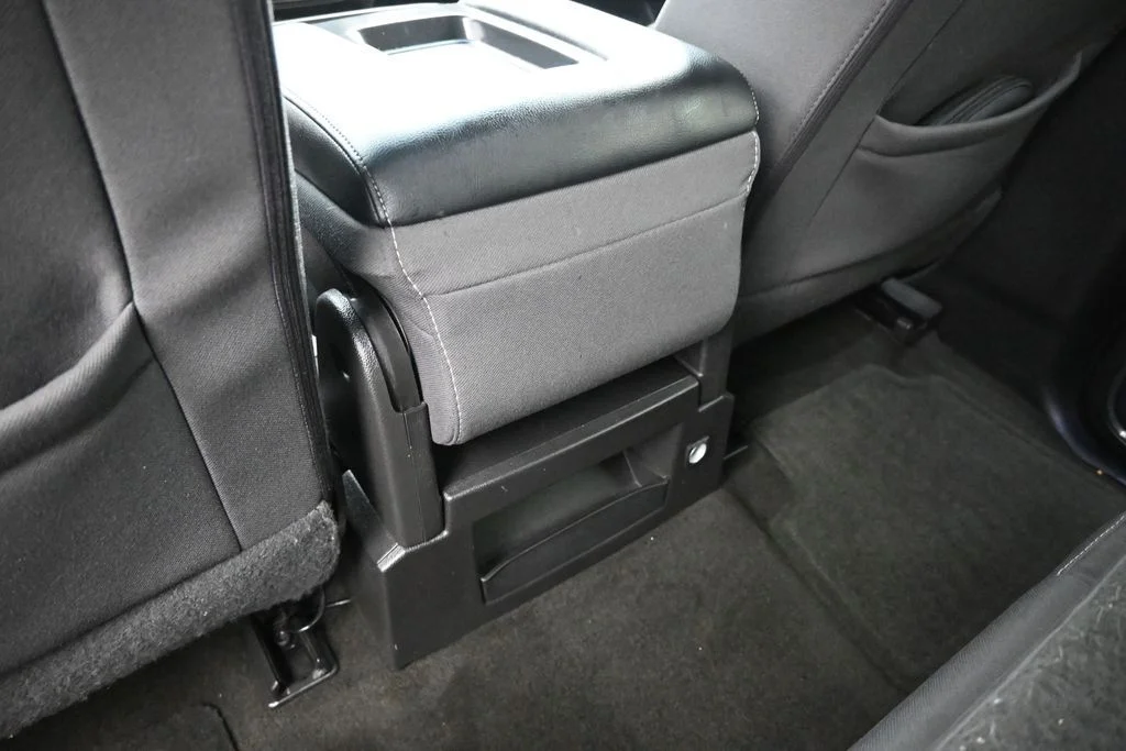 Used 2016 Black Chevrolet LS image 19