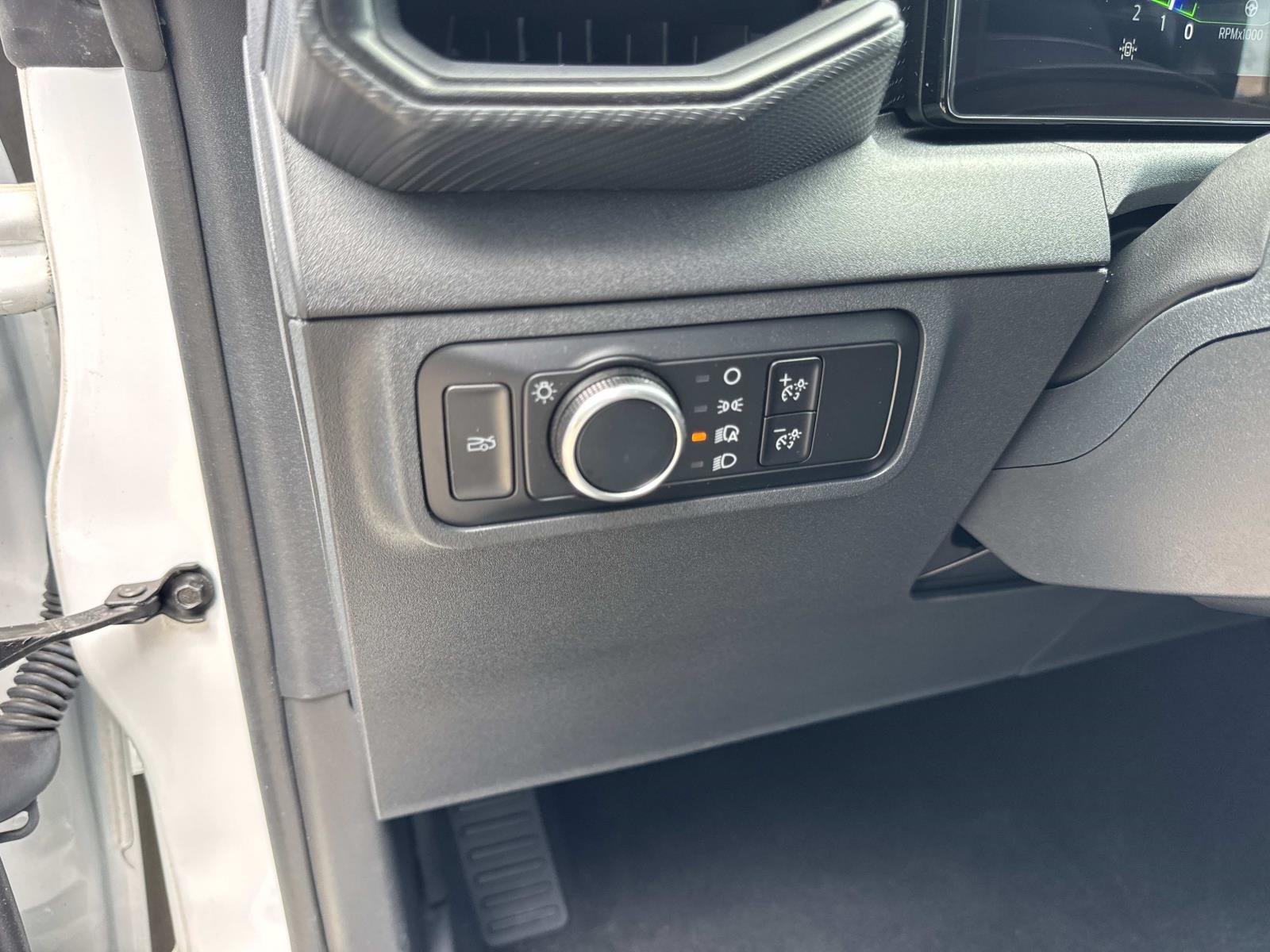Used 2024 White Ford EcoBoost image 20