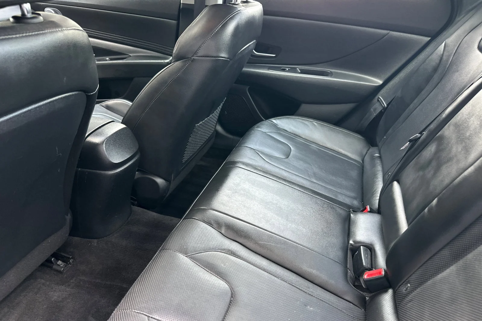 Used 2023 Intense Blue Hyundai Limited image 12