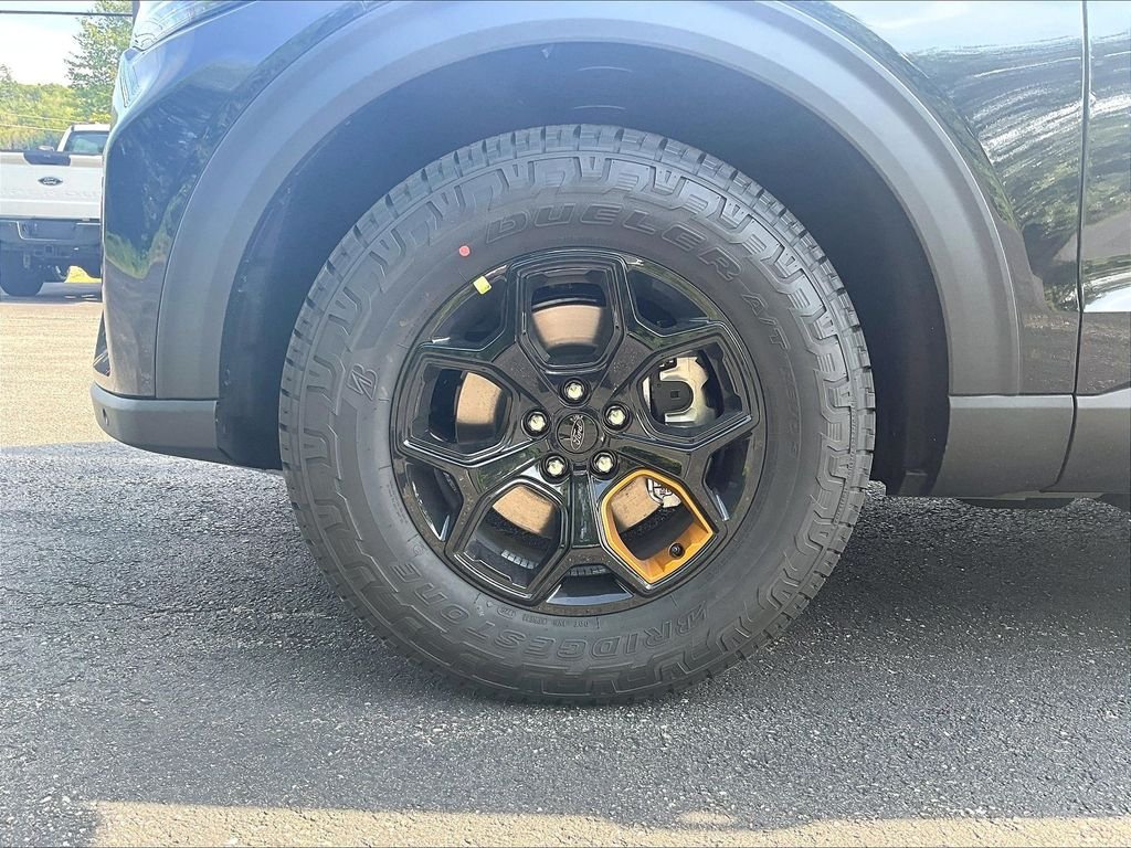 New 2026 Agate Black Metallic Ford Tremor image 13
