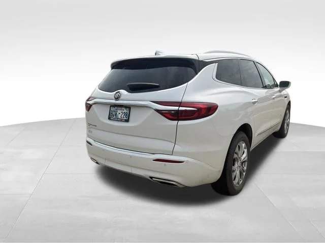 Used 2020 White Buick Avenir image 3