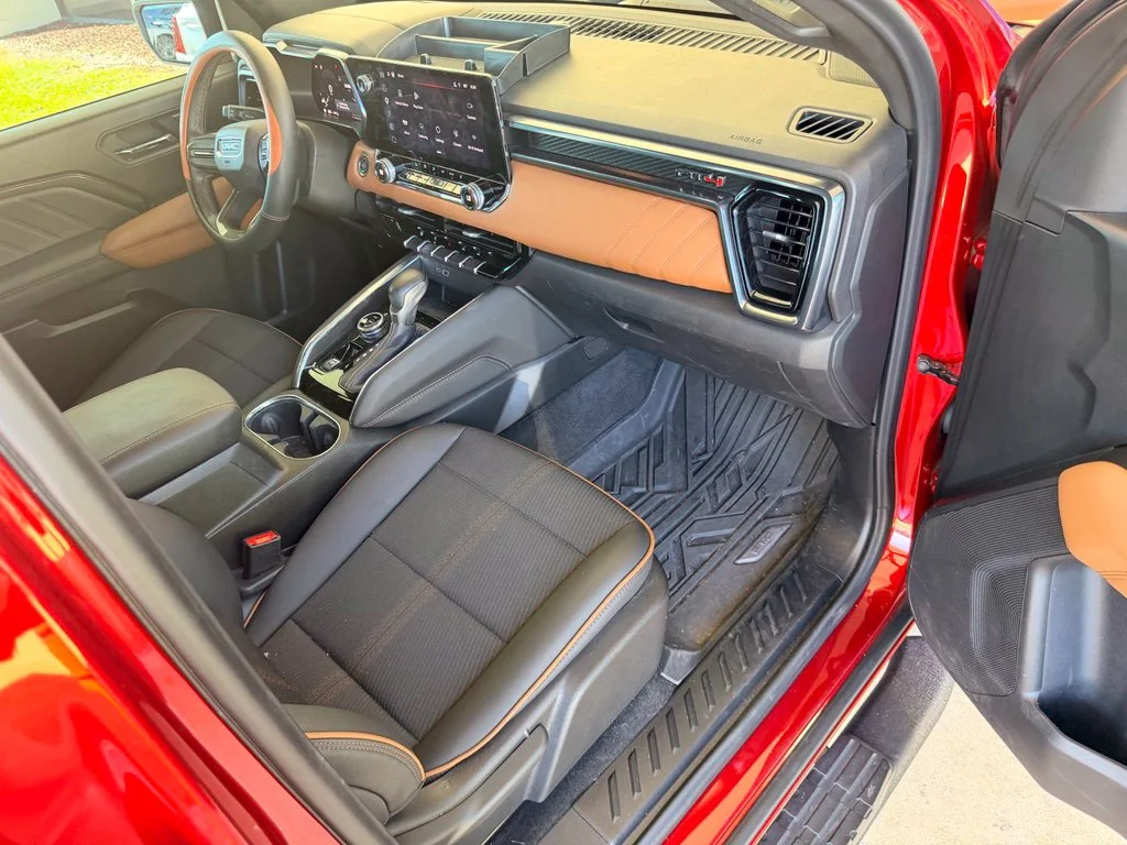 Used 2025 Red GMC AT4 image 18