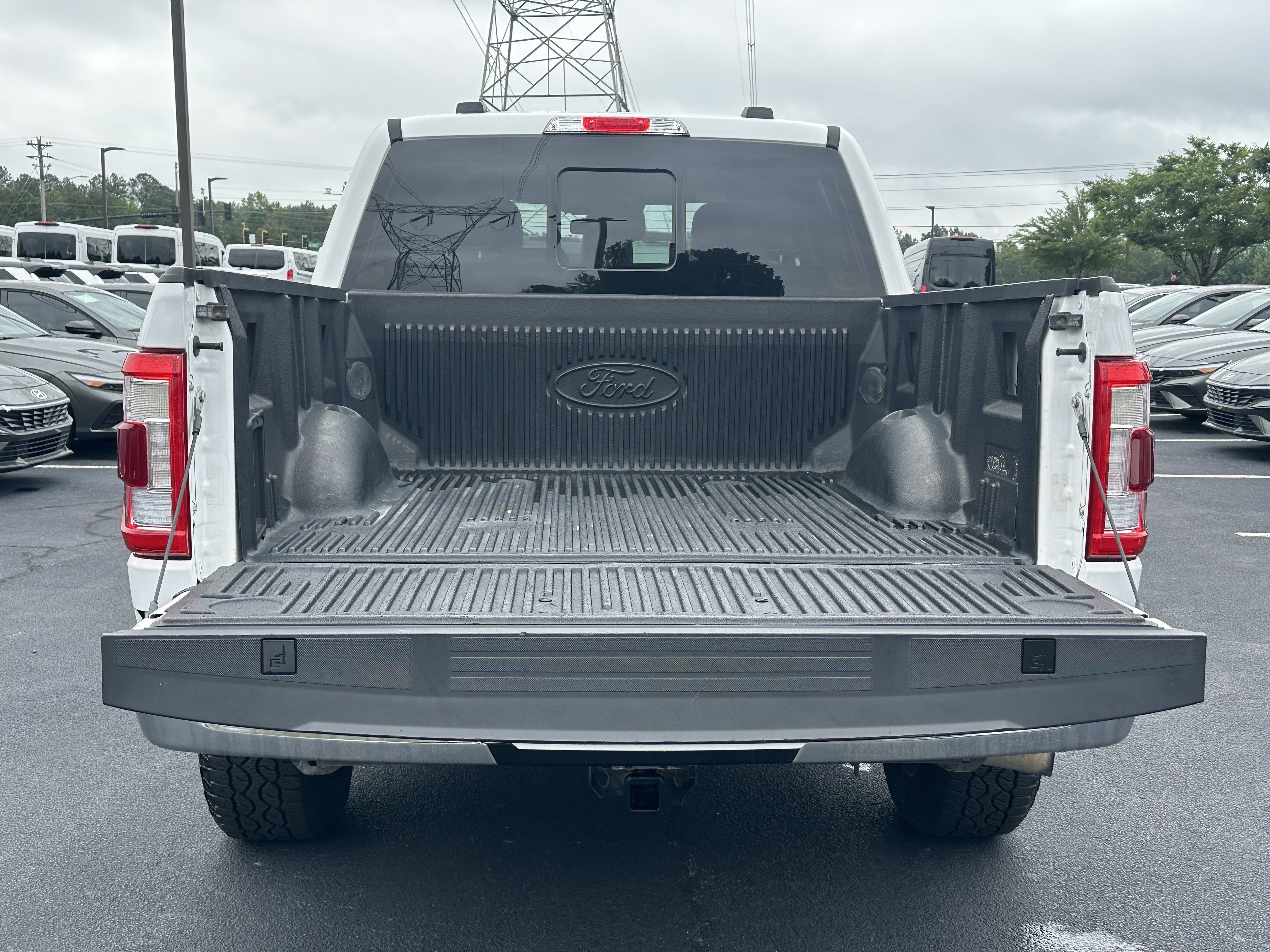 Used 2021 Oxford White Ford LARIAT image 18
