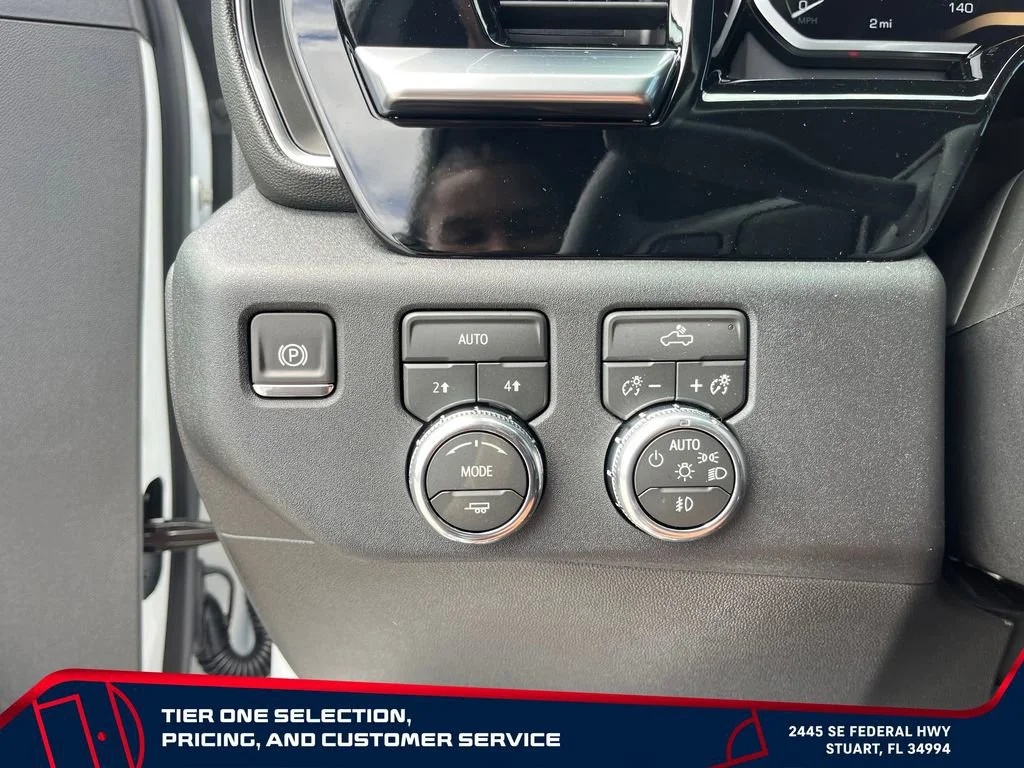 New 2026 Summit White GMC Elevation image 24
