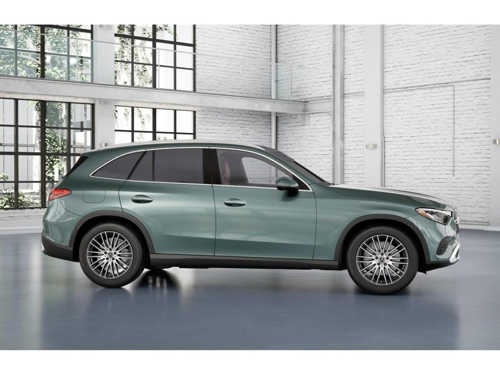 New 2026 Verde Silver Metallic Mercedes-Benz GLC 300 image 57
