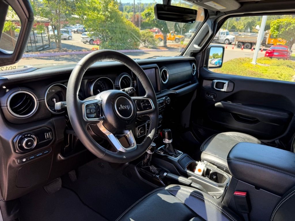 Used 2023 Gray Jeep Sahara 4xe image 15