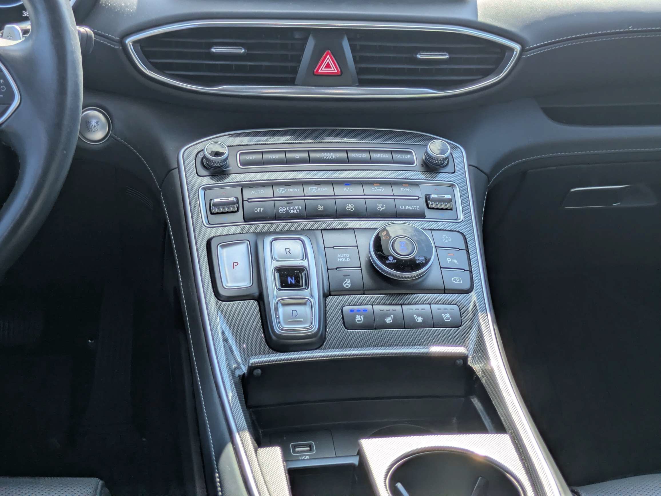 Used 2023 White Hyundai Limited image 16