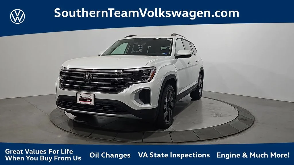 New 2026 White/off-white Volkswagen SE w/Technology image 1