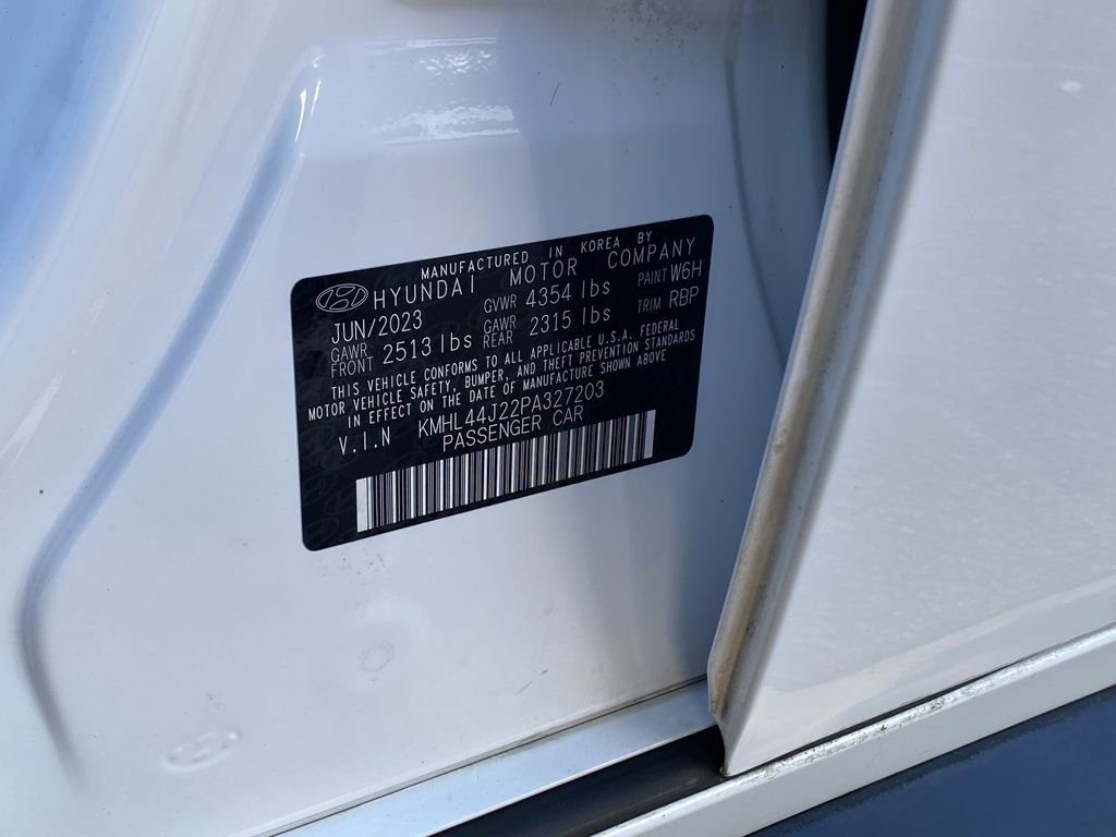 Used 2023 Serenity White Hyundai SEL Plus image 36