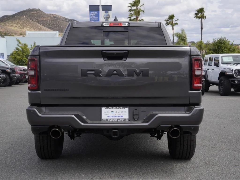 New 2026 Granite Crystal Metallic Clear-Coat Exterior Paint RAM Big Horn/Lone Star image 4