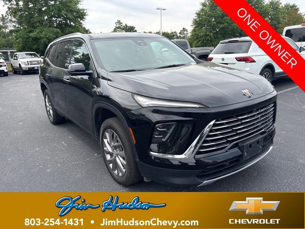 2025 Buick Enclave Preferred's photo