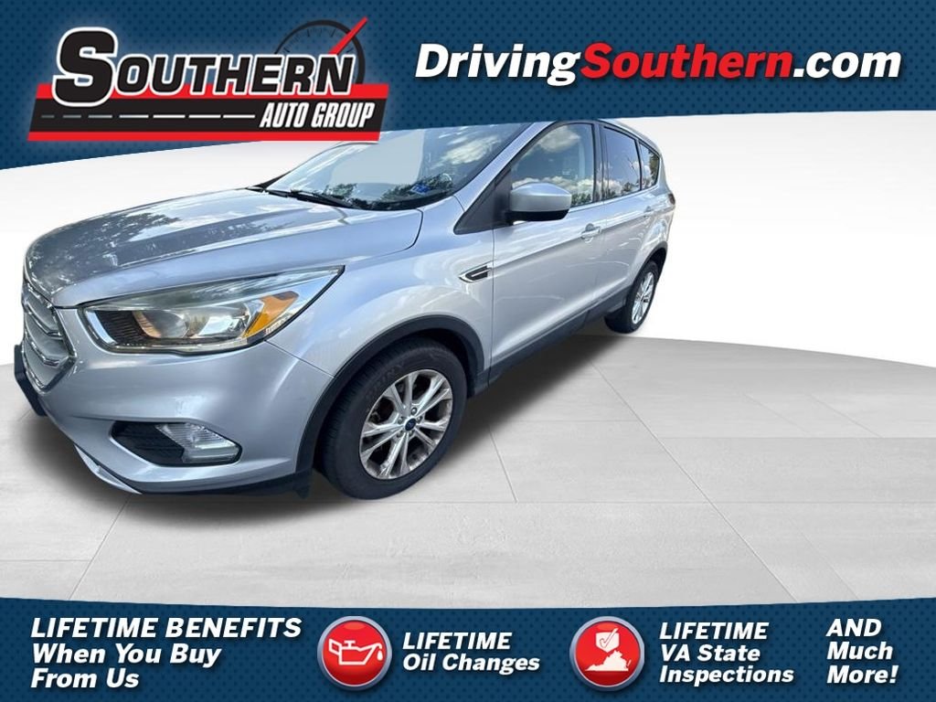 Used 2019 Silver Ford SE image 1