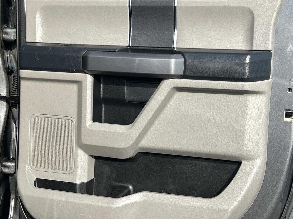 Used 2022 Carbonized Gray Metallic Ford XLT image 21