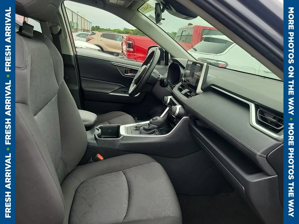 Certified Used 2025 Gray Toyota XLE image 4