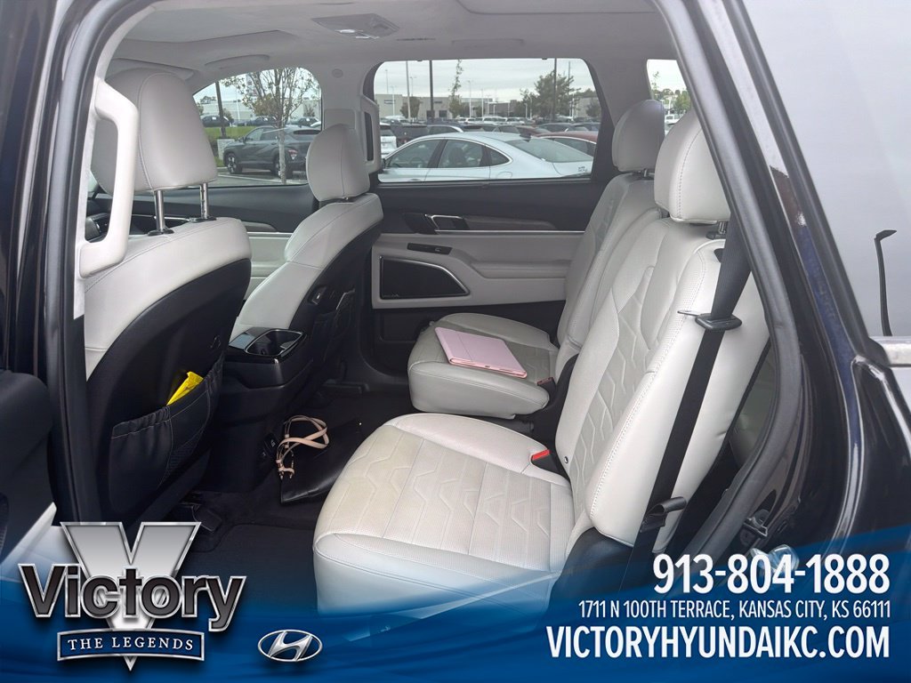 Used 2021 Black Kia SX image 9