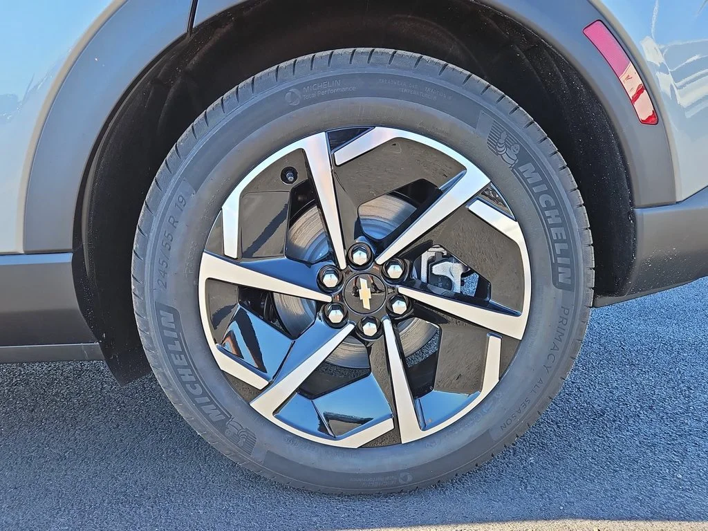 New 2026 Sterling Gray Metallic Chevrolet LT image 23